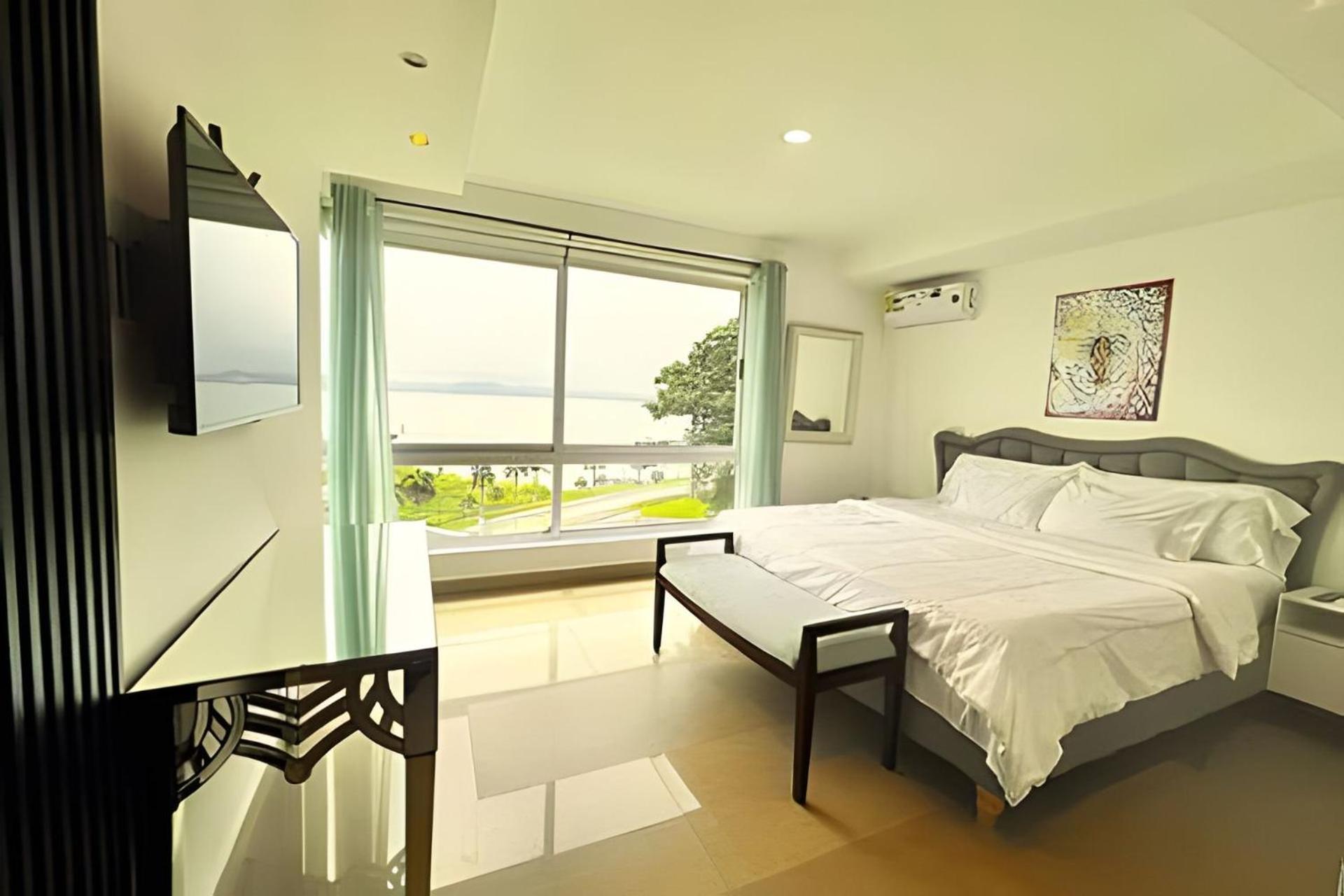 Apartment In The Causeway Amador Panama City Exterior photo