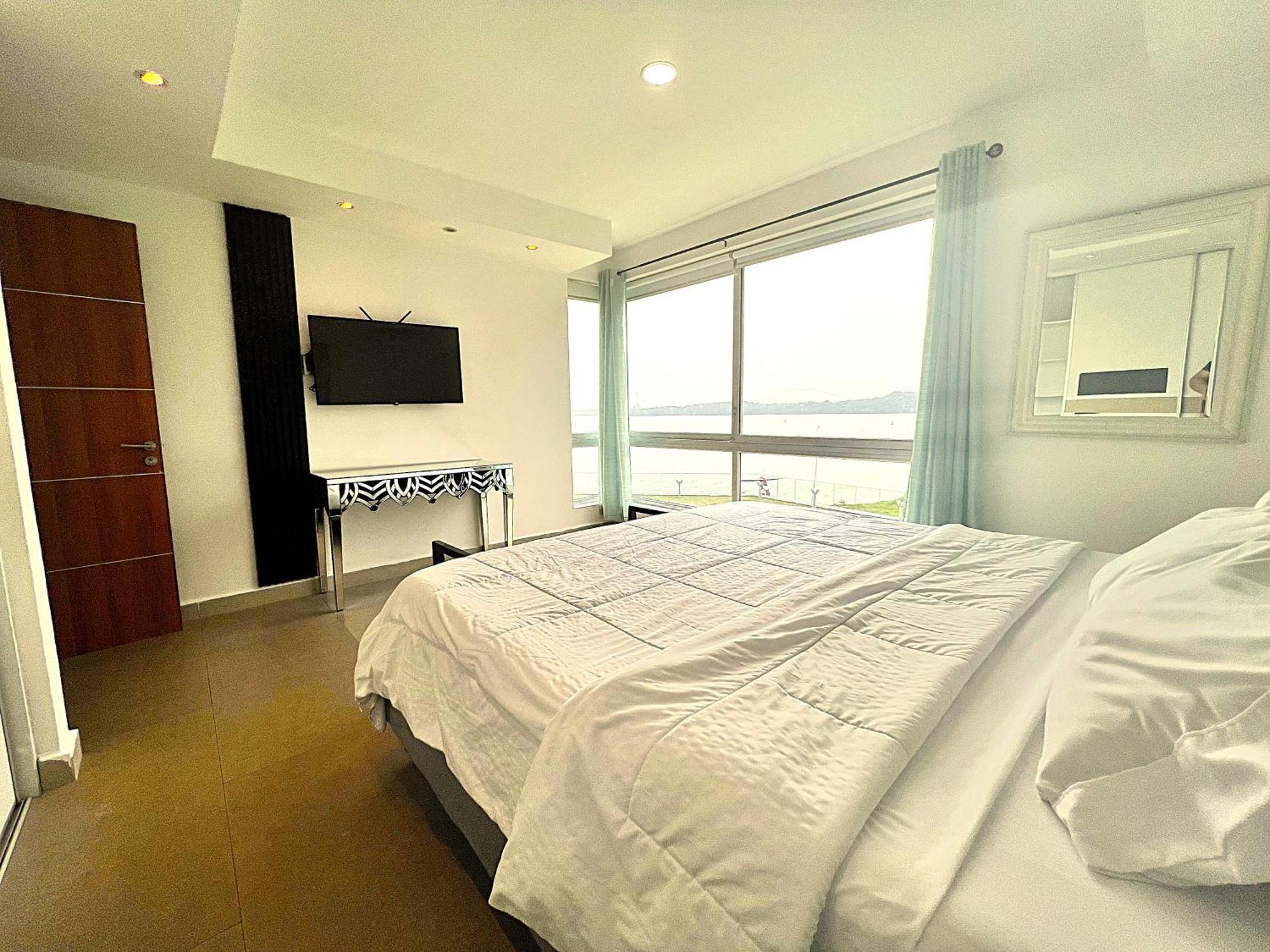 Apartment In The Causeway Amador Panama City Exterior photo